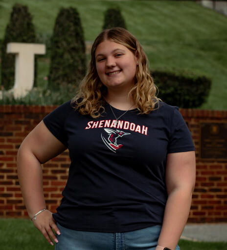 Erica Hernandez, '28 - Psychology & EAHP Occupational Therapy